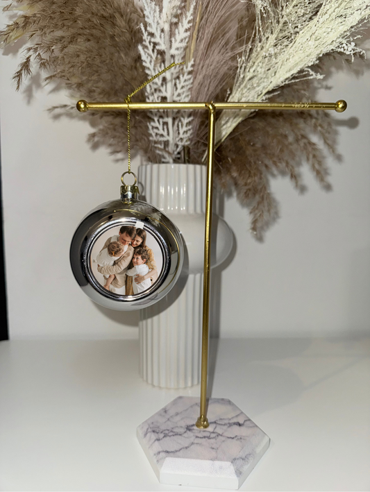 Boule de Noël grise avec photo