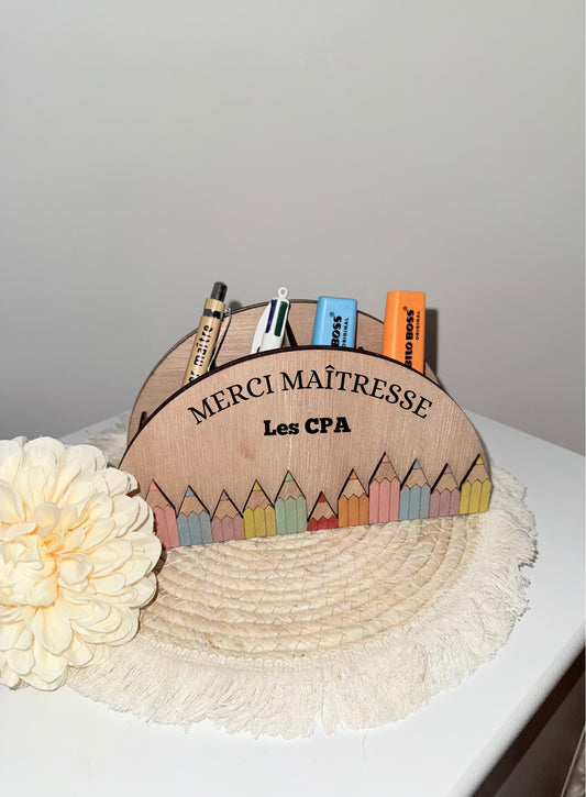 Support à crayons « Maîtresse »